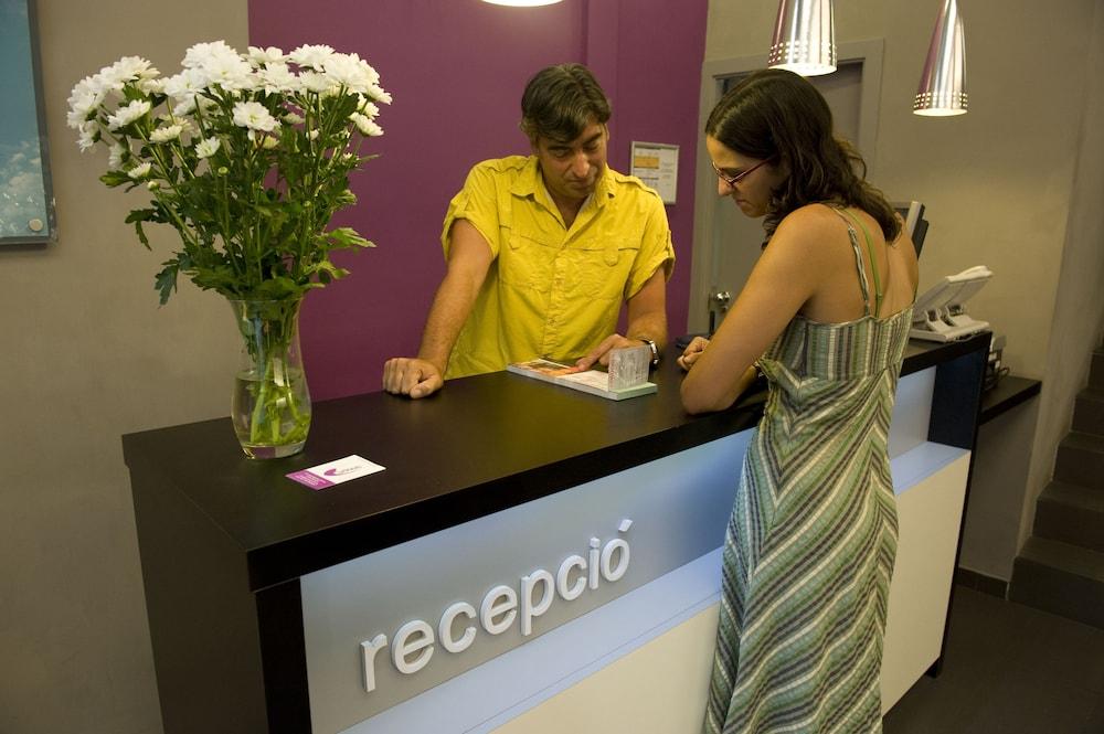 Toc Hotel Las Ramblas Barcelona Exterior photo